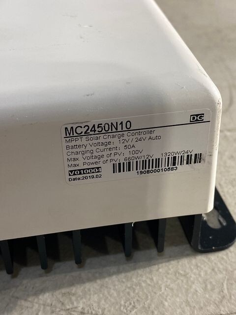 SRNE 50A MPPT Charge Controller MC2350N10 -- Untested