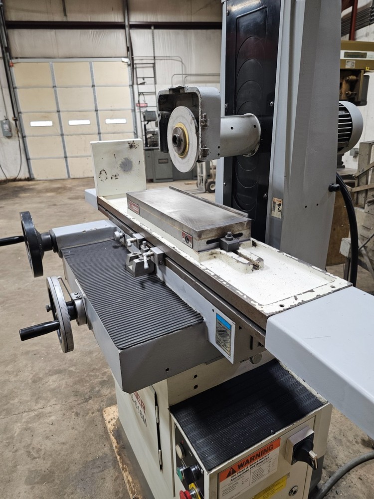 Chevalier FSG-618 Surface Grinder