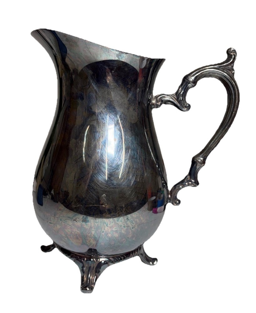 Vintage Wm Rogers 817 Silver Plate Footed Beverage Water Pitcher with Ice Guard