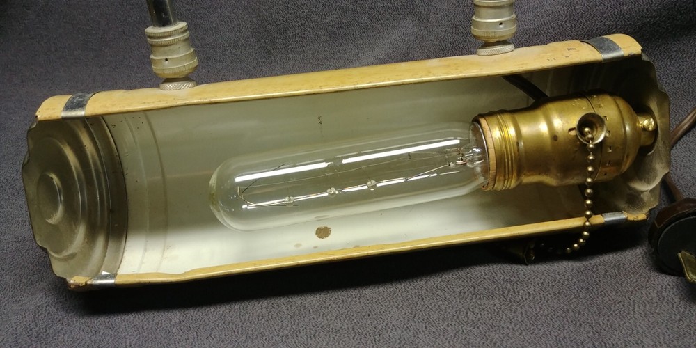 1940s Long Arm Bracket Overhead Industrial Light Adjustable Pull Light Works Vtg