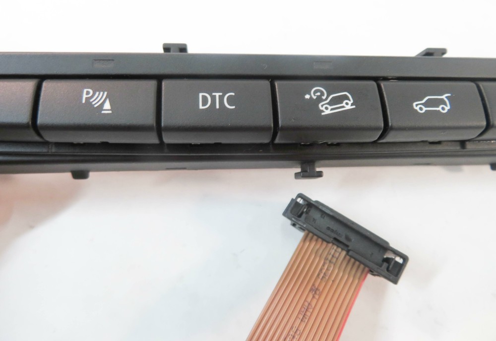 2008 BMW X5 (E70) FRONT PDC DTC HILL DESCENT TRUNK RELEASE SWITCH BUTTON PANEL
