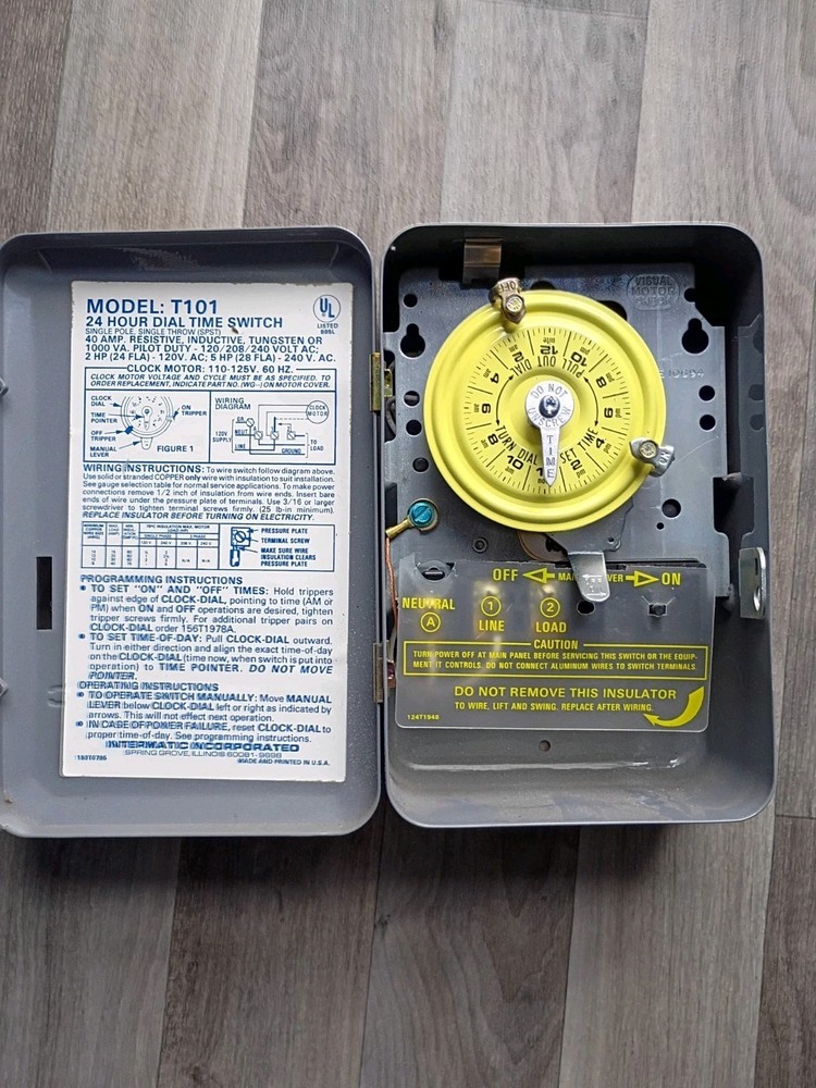 Intermatic Model T101 24 Hour Dial Time Switch SPST