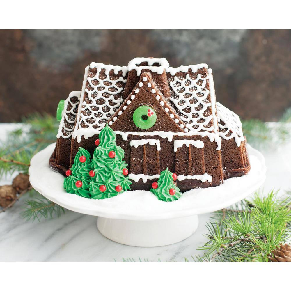 Nordic Ware Let It Snow Bundt® Pan