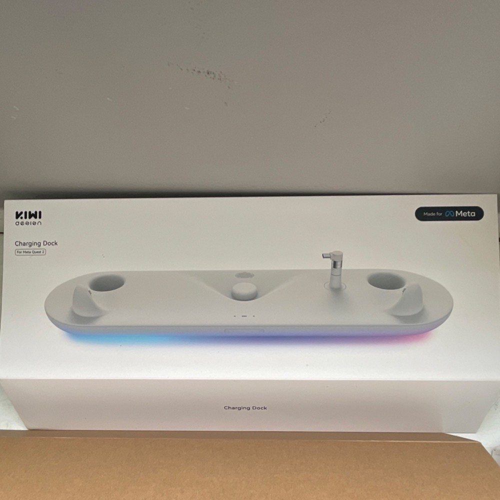 KIWI design Charging Dock QCD1 for Meta Quest 2 Headset Controller White USB-C