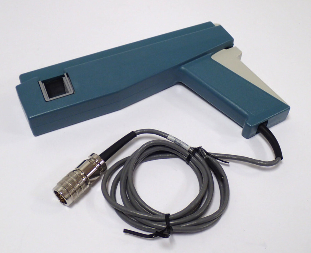 TEKTRONIX A6303 100A CURRENT PROBE WITH CARRY CASE TESTED
