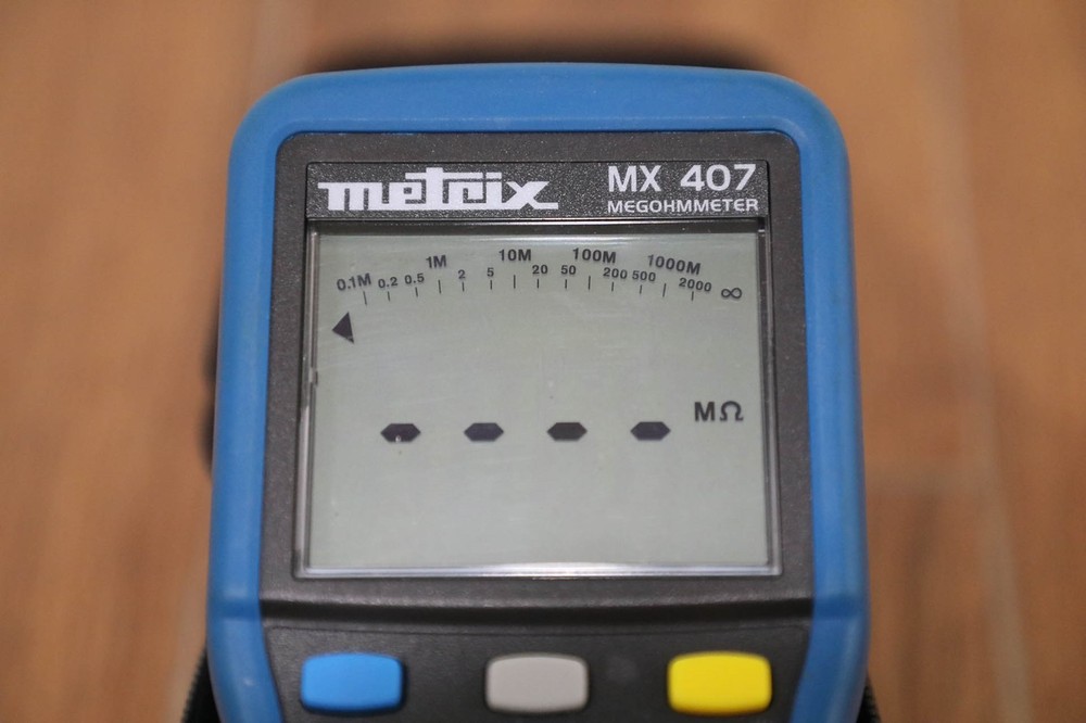 Metrix Megohmeter MX407 / Multimeter NDT Electrical Testing Wires Leads Current