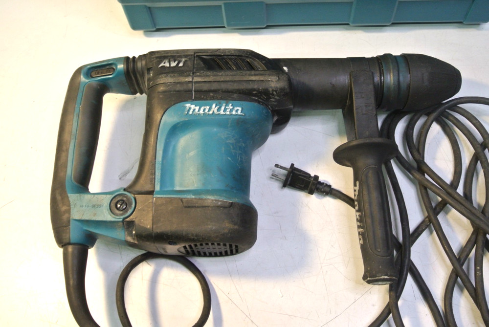 Makita Demolition Hammer HM0871C TOOL ONLY NO BITS