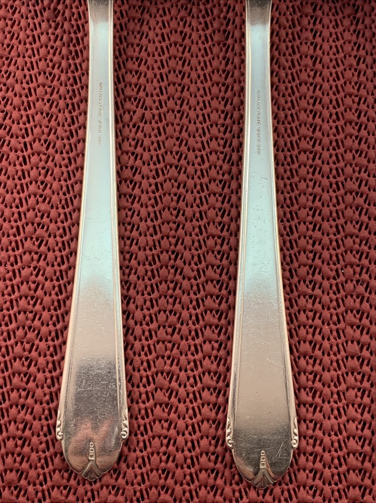 3 Solid Serving Spoon & 1 Meat Fork 1937 LADY ALICE II Wallace Silverplate