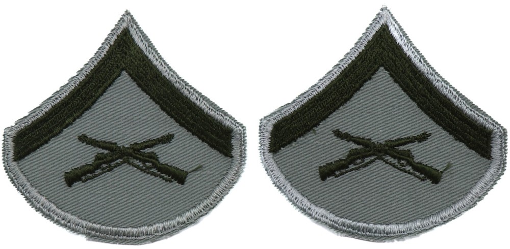 2 Vietnam USMC Lance Corporal Marines E3 Chevrons Patch Pair Green Tan