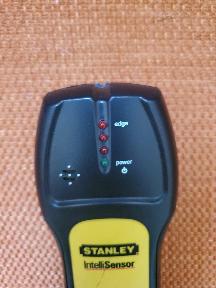 Stanley IntelliSensor 77-110 Stud Finder with Audio & LED