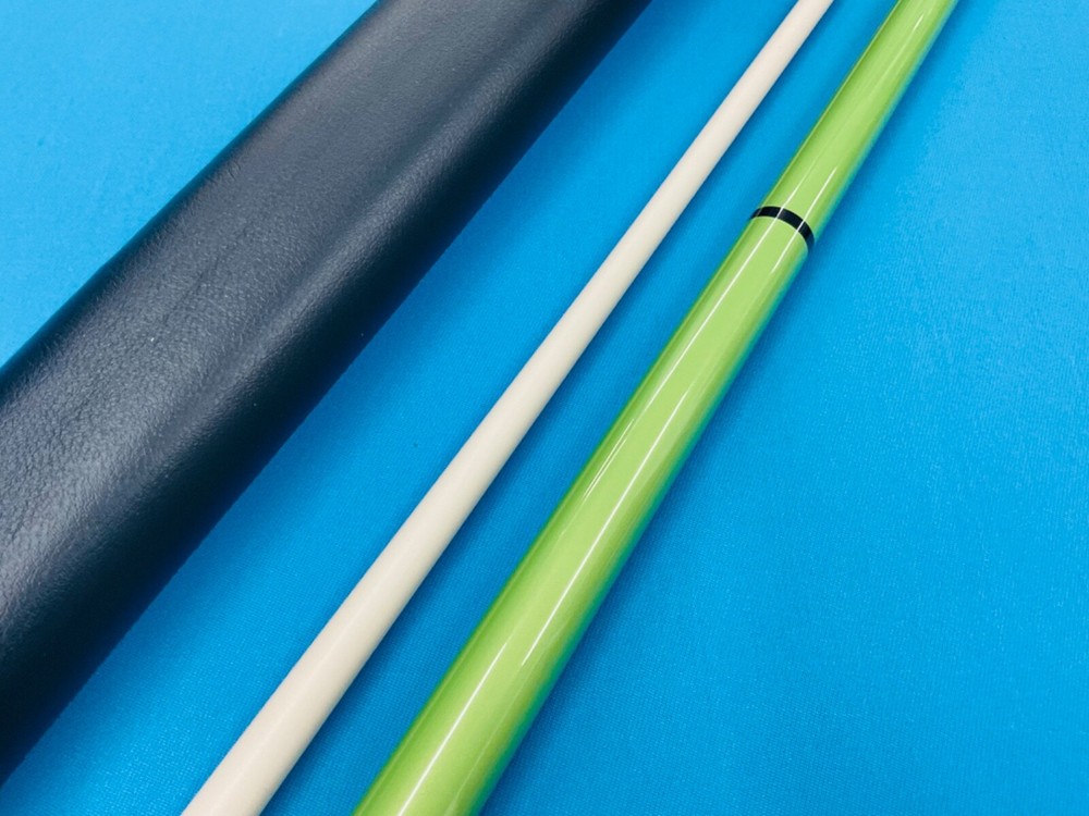 CUETEC CUE AVID CHROMA CURRENCY 12.25 mm. & CASE.