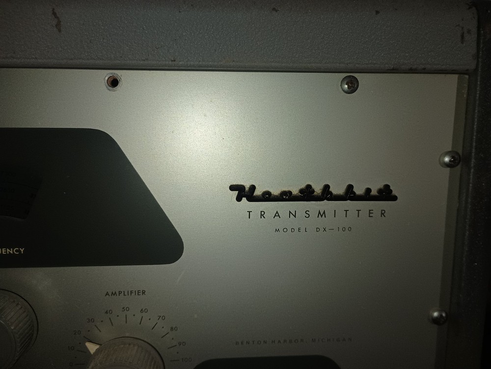 Heathkit DX-100 Vintage Ham Radio Transmitter Powers On HF AM CW