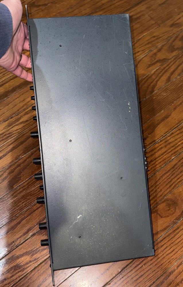 Symetrix 421 AGC Downward Expander Leveler Limiter Rack Mount Tested Powers On