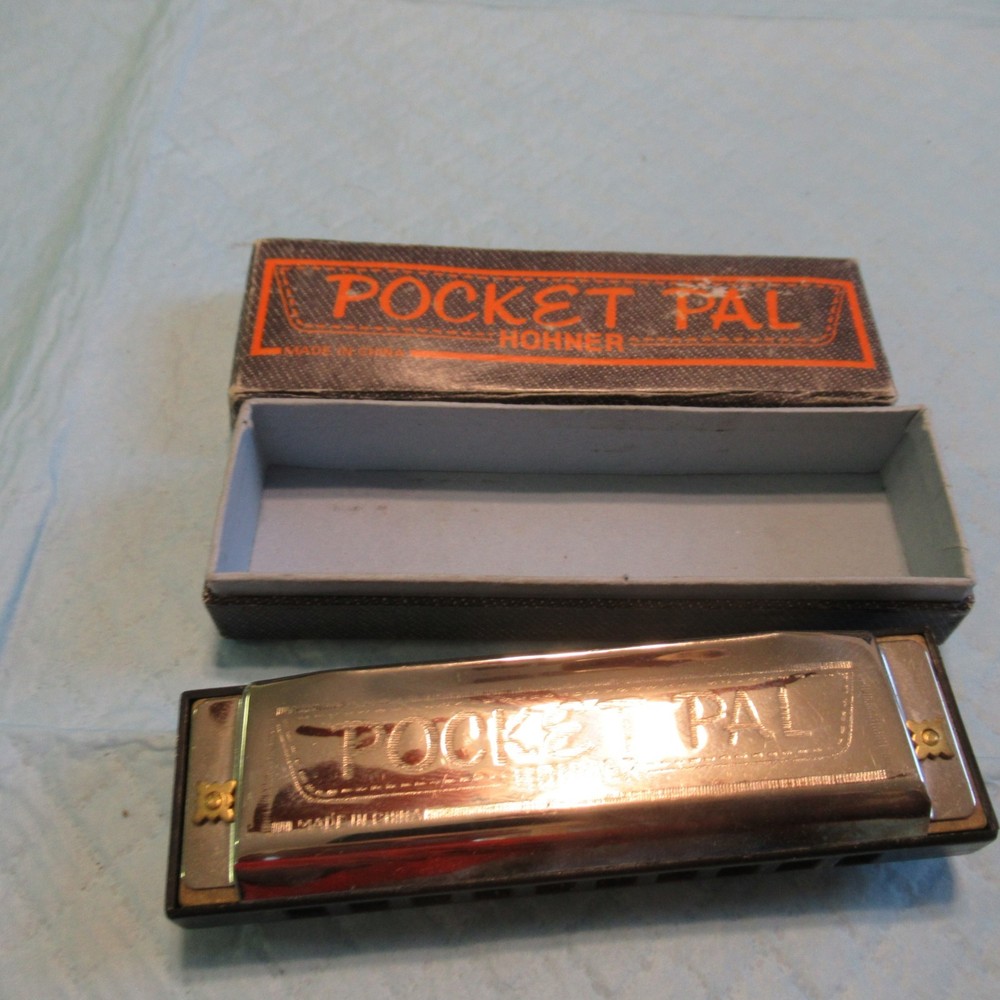 VINTAGE HOHNER HARMONICA POCKET PAL  C