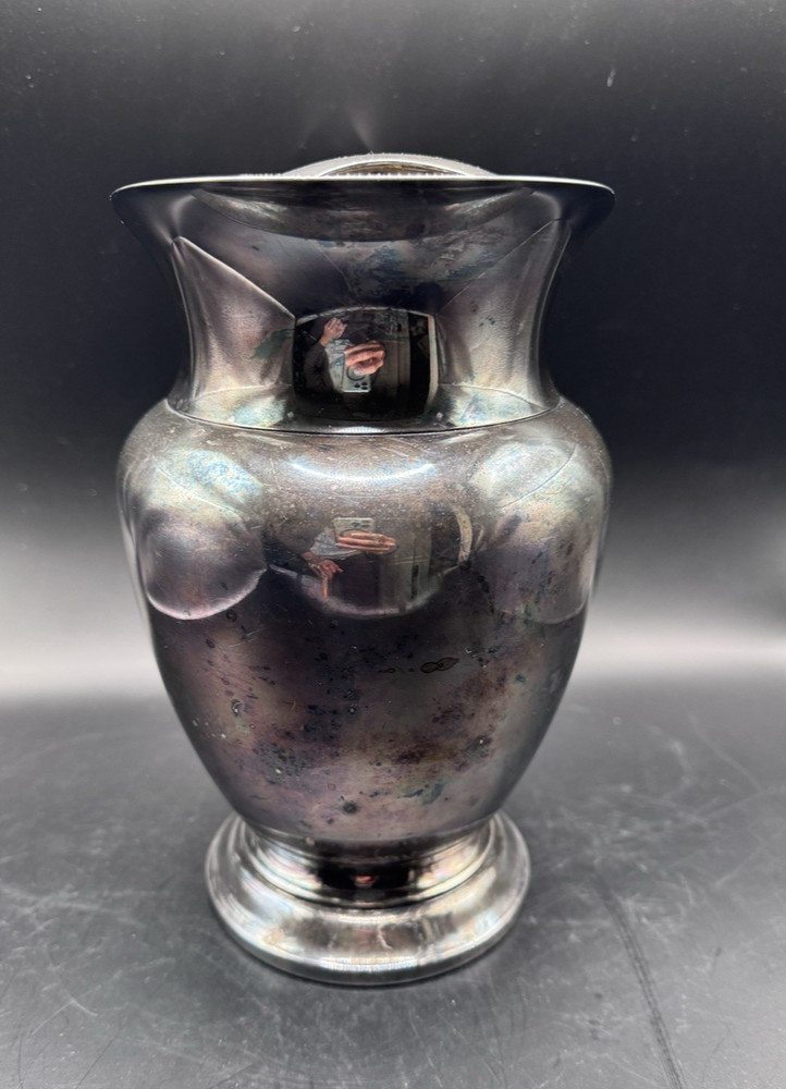 WM A Rogers Water Pitcher With Ice Lip