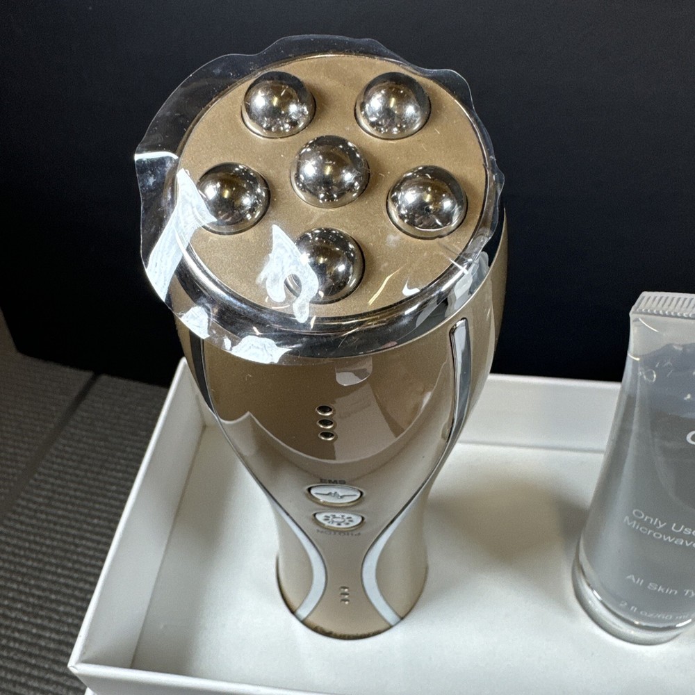 NUMIERE PLUS Microcurrent And LED Wrinkle Reducing Device With Gel - Open Box