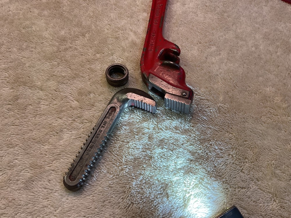 RIGID E8 OFFSET PIPE WRENCH