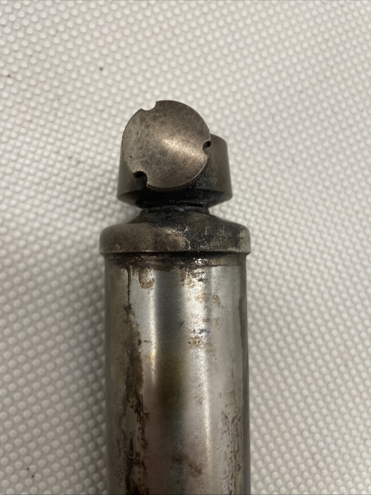 Austin Martin DBS Fire Extinguisher