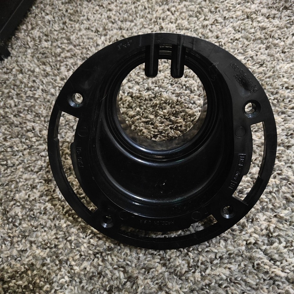 Offset Closet Flange Plastic Black 4-Way 3 x 4 C54343