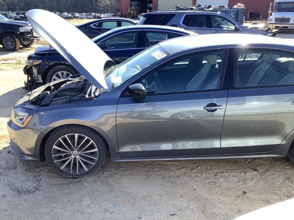 Console Front Floor Fits 12-18 JETTA 4978588