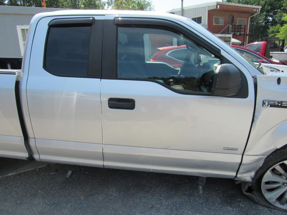 F150 2017 Glove Box 1067358