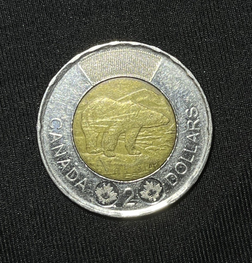 2012 Canada $2 Toonie Coin - NEW GEN SECURITY FEATURES - Transition Year