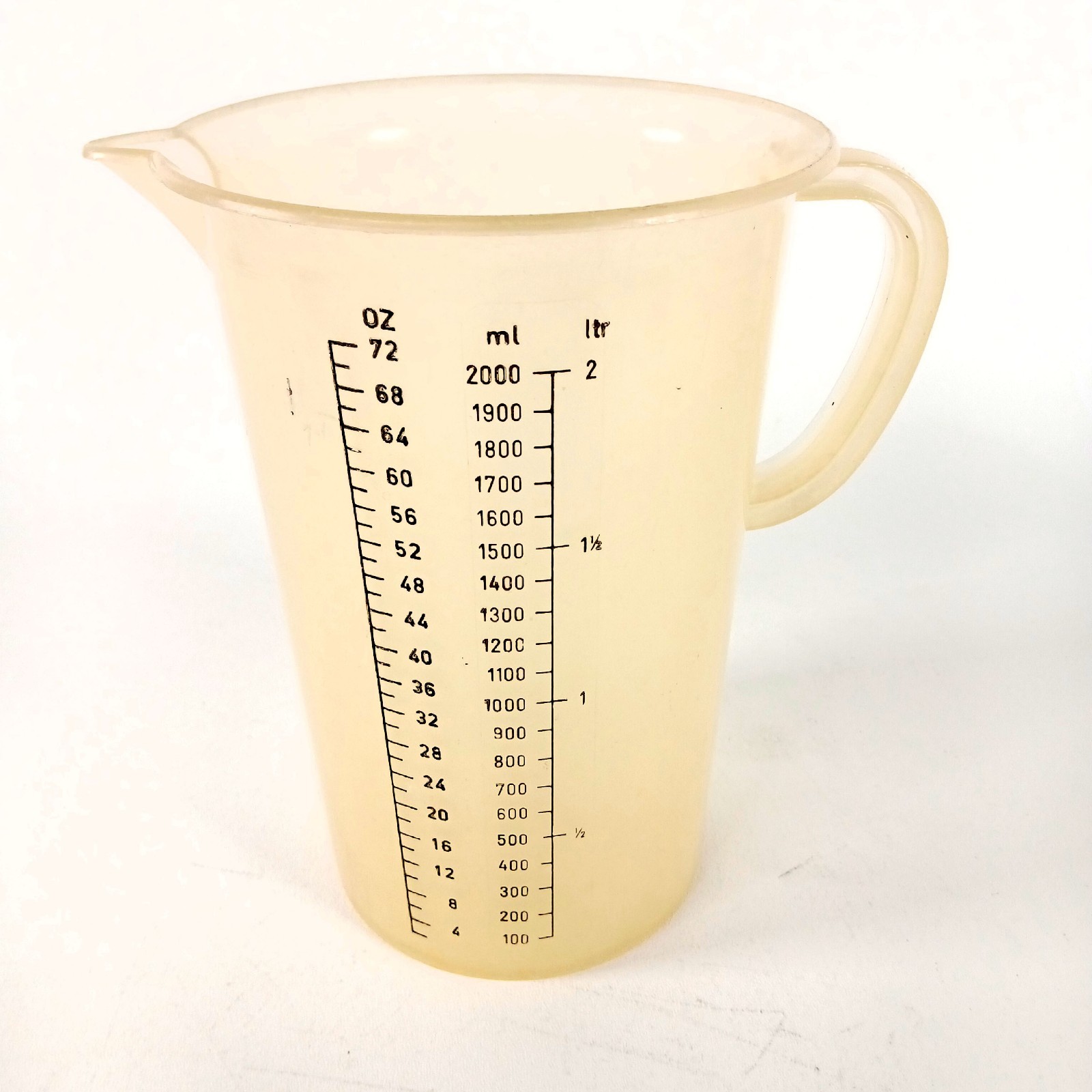 2 Ltr VITRI Heavy Duty Plastic Darkroom Beaker/Pitcher Germany 8" Tall