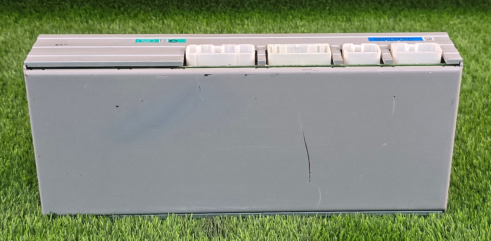 Lexus LS430 2001-2003 86280-0w041 Mark Levinson Amplifier 86280-0w040 Oem used