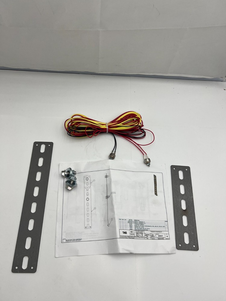 TKE Thermostat Mounting Hardware - Bracket, Assembly