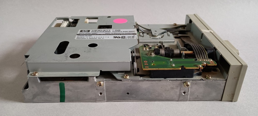 HP Hewlett-Packard 1.2MB 5.25" Floppy Disk Drive D2881-60001 UNTESTED, Internal