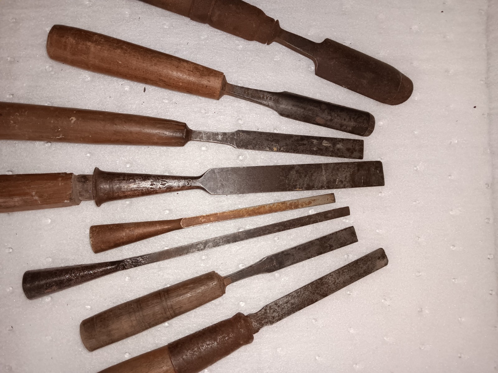 Lot of 12 Vintage Chisels Greaves ,Simmons ,Buck, J H Swift