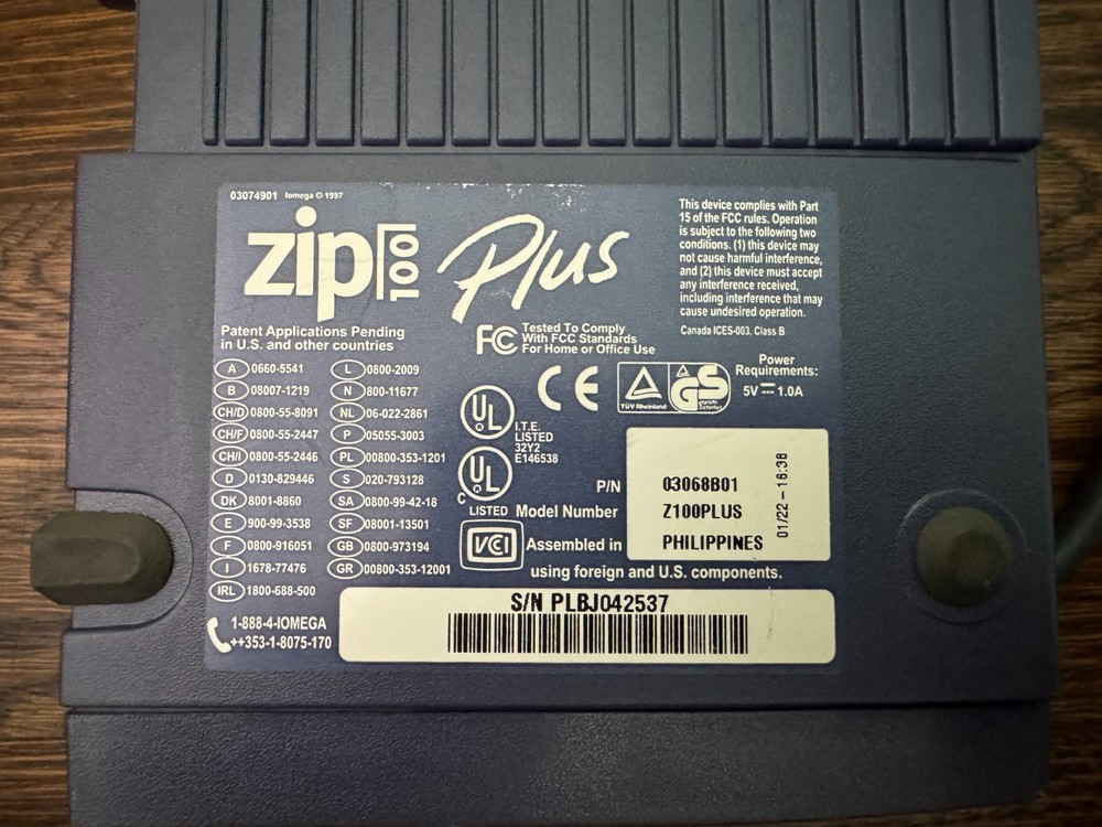 Iomega Zip 100 Plus Parallel Port External Drive Unit