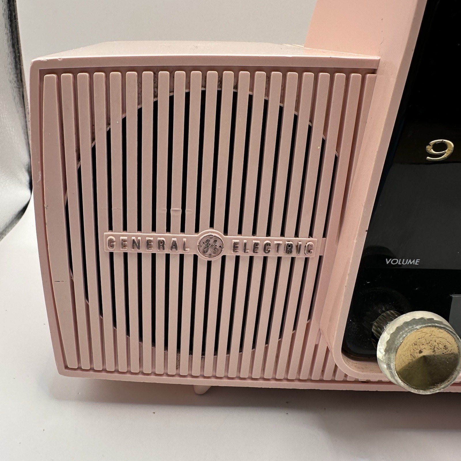 Vintage 1950s GE Pastel Pink Clock Radio Tube Alarm Clock Works MCM Mid-century