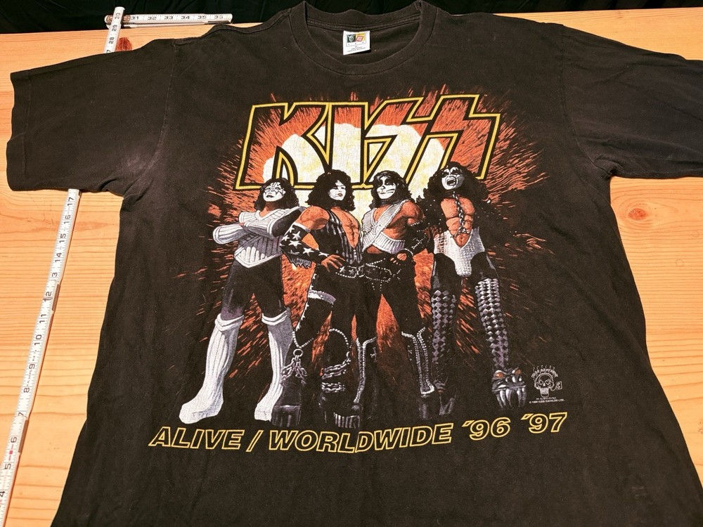 Vintage ‘96 KISS Alive Worldwide - Philadelphia Tour T-shirt, Black, Size XL