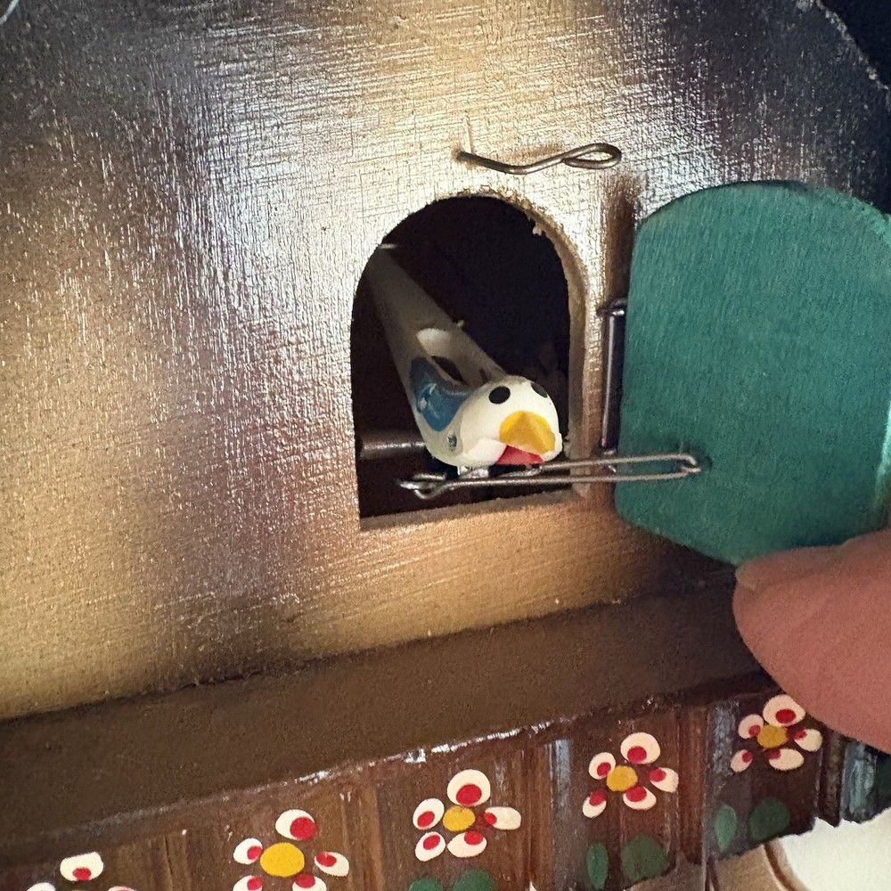 German Cuckoo Clock No Weights Or Pendulum