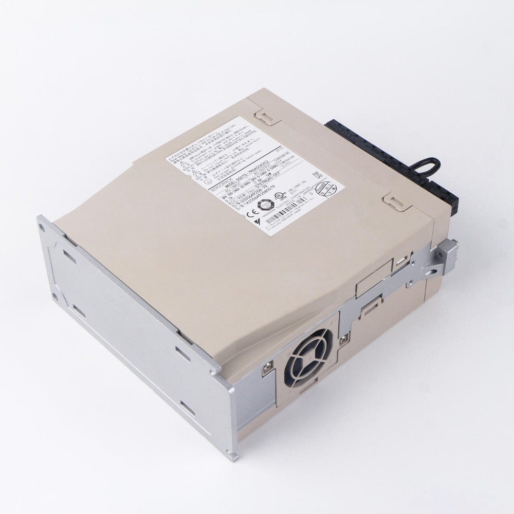 Yaskawa SGD7S-7R6A00A202 Servo Driver 1PC New SGD7S7R6A00A202
