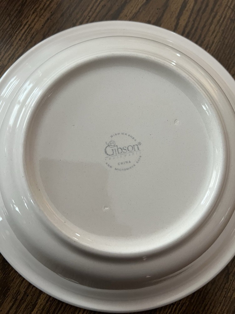 Gibson Designs Bellissimo 13-piece Dinnerware Set
