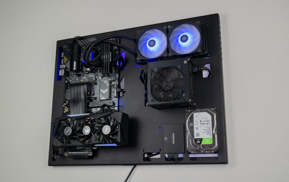 Wall Computer Case, Computer Wall Mount, Space Case, Open Case, Computer Case
