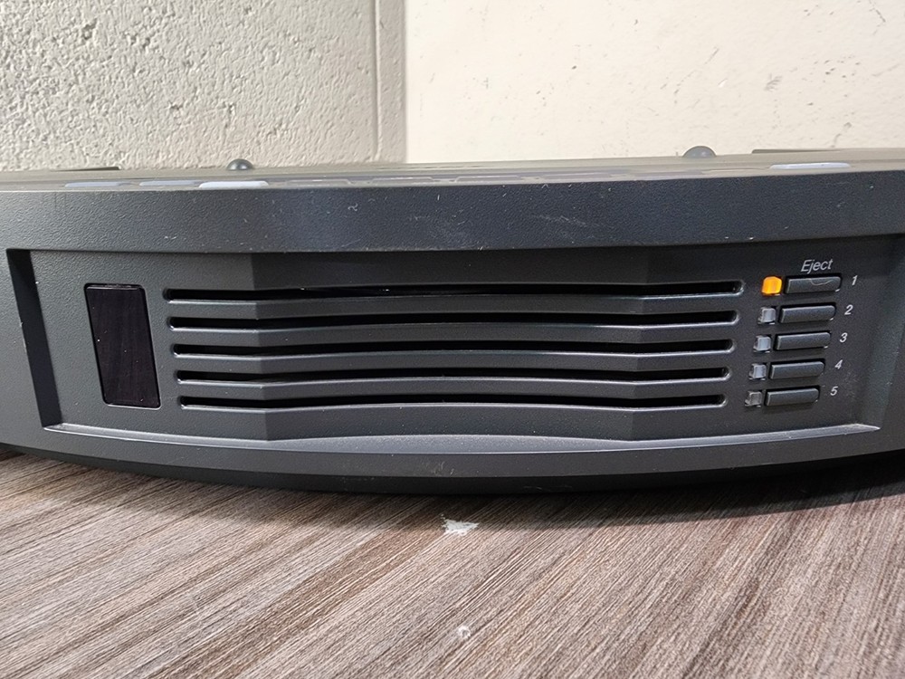Bose Acoustic Wave Multi Disc 5 CD Changer *POWER ON ONLY *