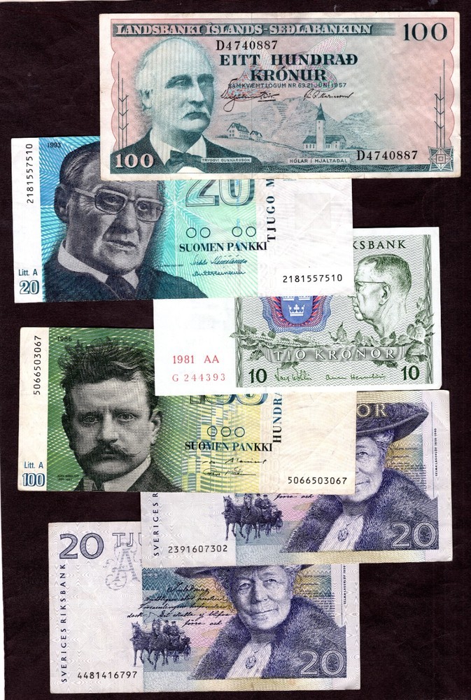 Scandinavia. 12 banknotes. DY23745.