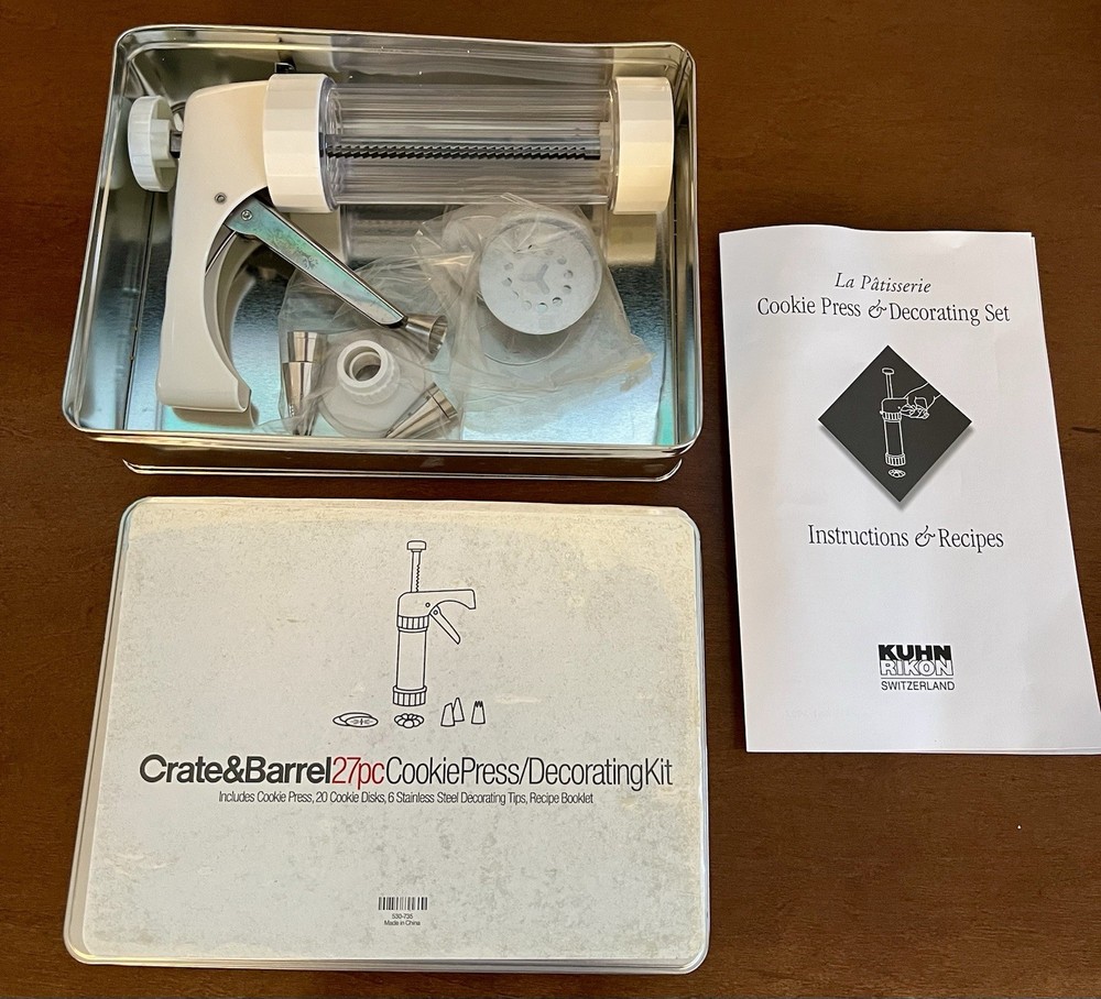Crate & Barrel 27pcs. Cookie Press/ Decorating Kit