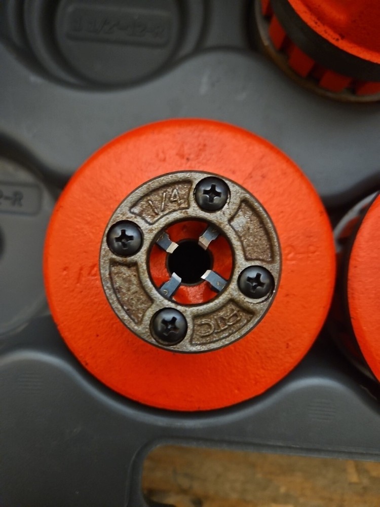 Rigid Pipe Threading Set 2" 1 1/4" 3/4" 1/4" and 1/8" Partial Set