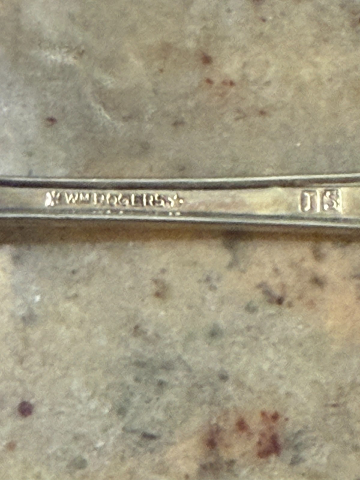 1930's? WM Rogers Mfg Co IS Silverware Fidelis Pattern 24 pcs