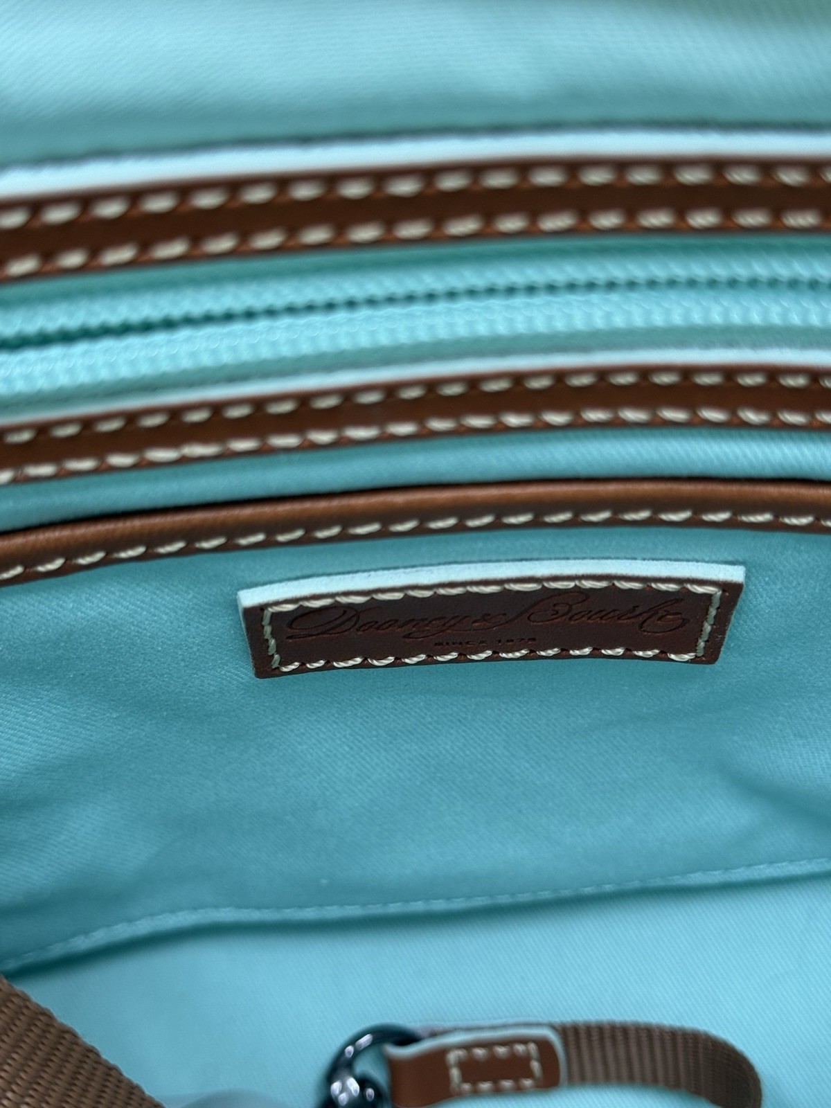 Disney DOONEY & BOURKE Flower Garden Festival 2022 Shoulder Crossbody Bag NEW