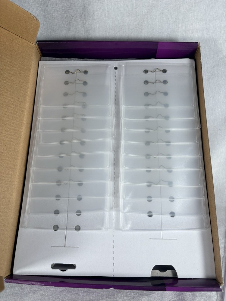 Avery Badge Holder Kit w/Laser/Inkjet Insert, Top Load, Open Box 80 Quantity