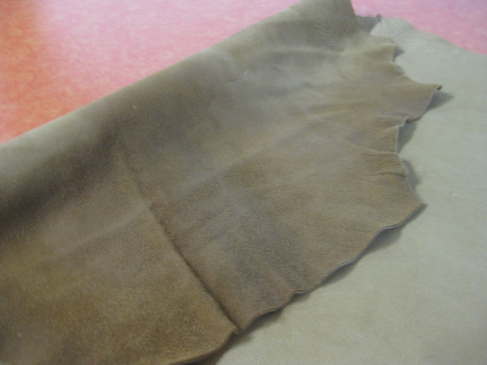 Nubuck Deer Leather #0018010 Row 145