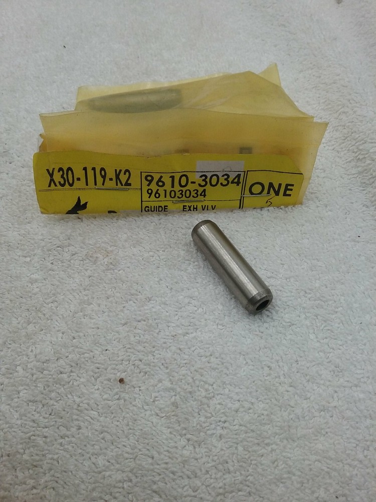 Genuine Engine Valve Guide GM OEM 96103034