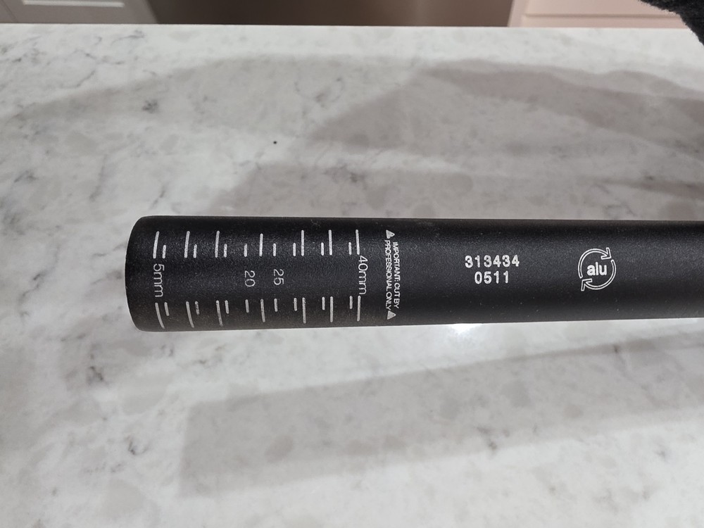 Bontrager MTB Handlebars And Seat Post