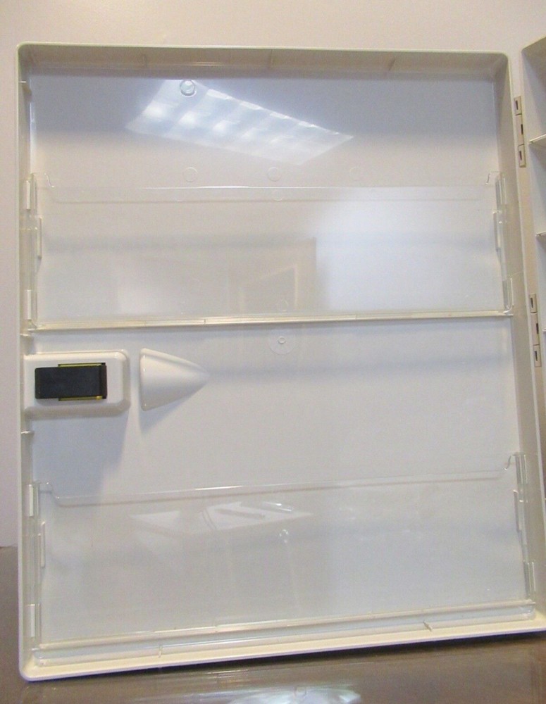 Tidi P2 Isolation Station Cabinet Wall Mount