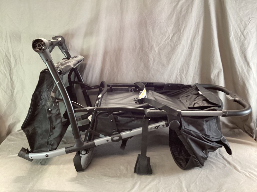 Summer 3Dpac CS Compact Fold Stroller Black - Missing Cup Holder